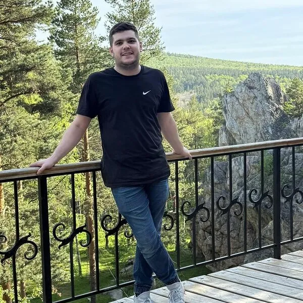 Артем